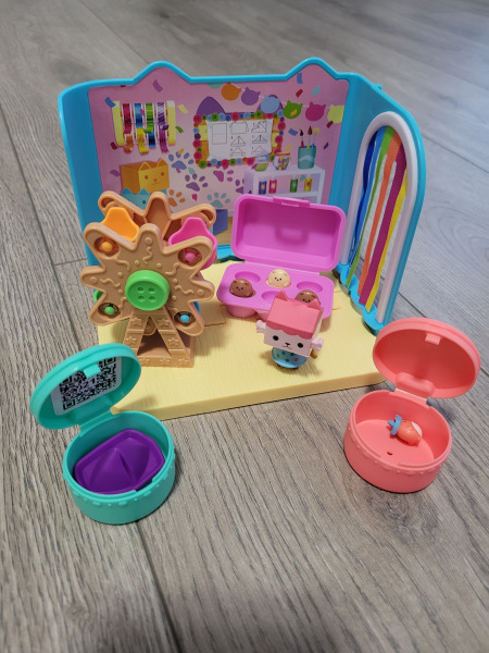 Gabby's Dollhouse Craft Deluxe Room Playset reviews in Toys - FamilyRated